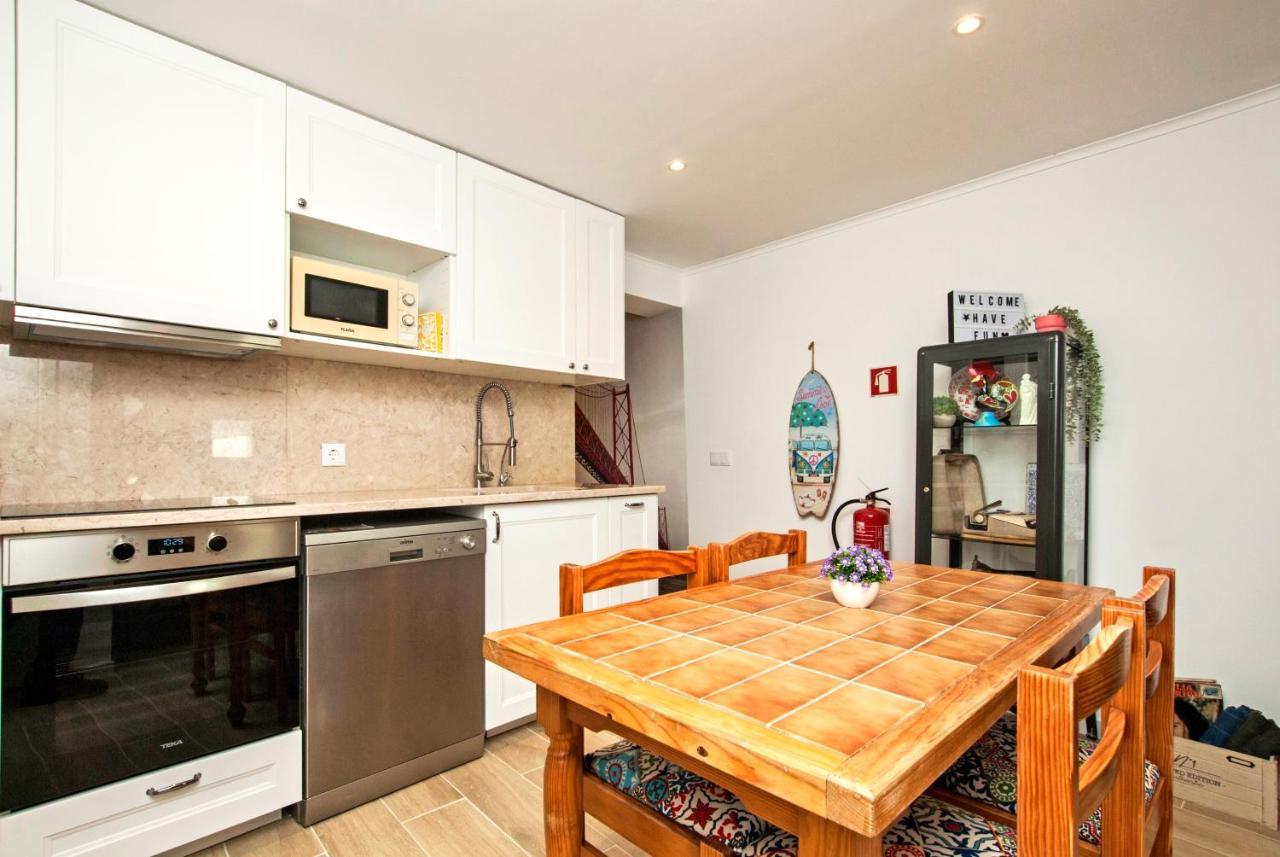 Apartamento Ponte 25 Abril Lisboa Extérieur photo